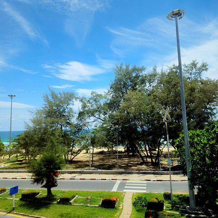 Fishtail Hostel Phuket Карон Экстерьер фото
