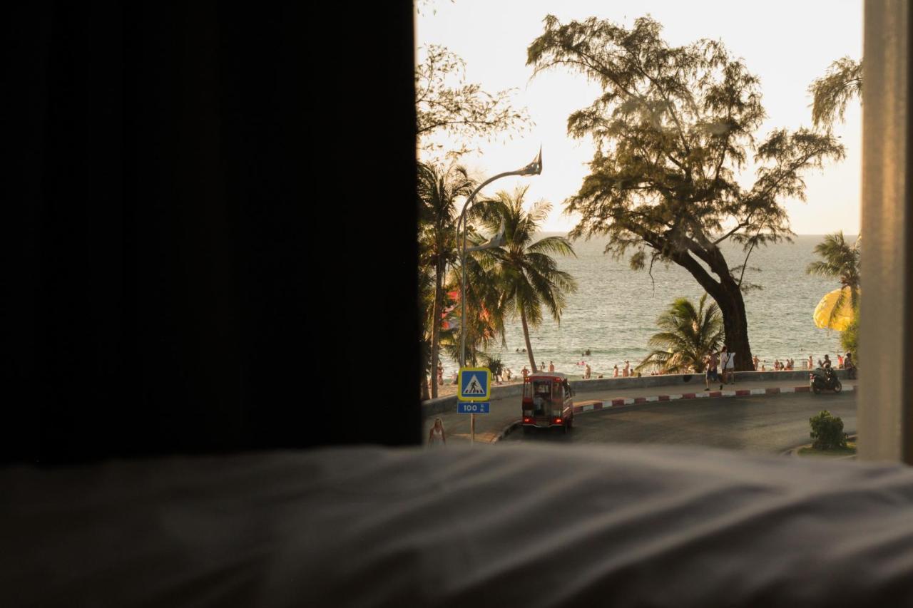 Fishtail Hostel Phuket Карон Экстерьер фото